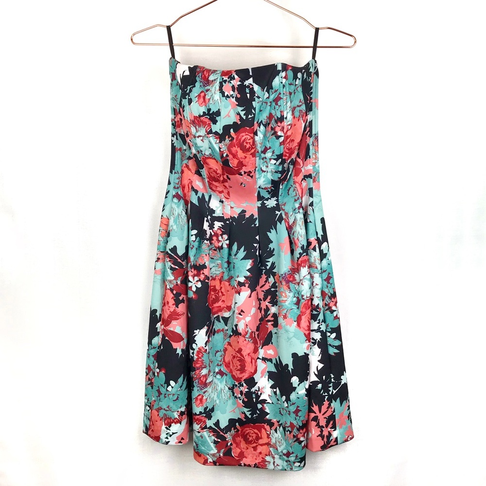 NEW YORK & CO. Women's Sleeveless Dress